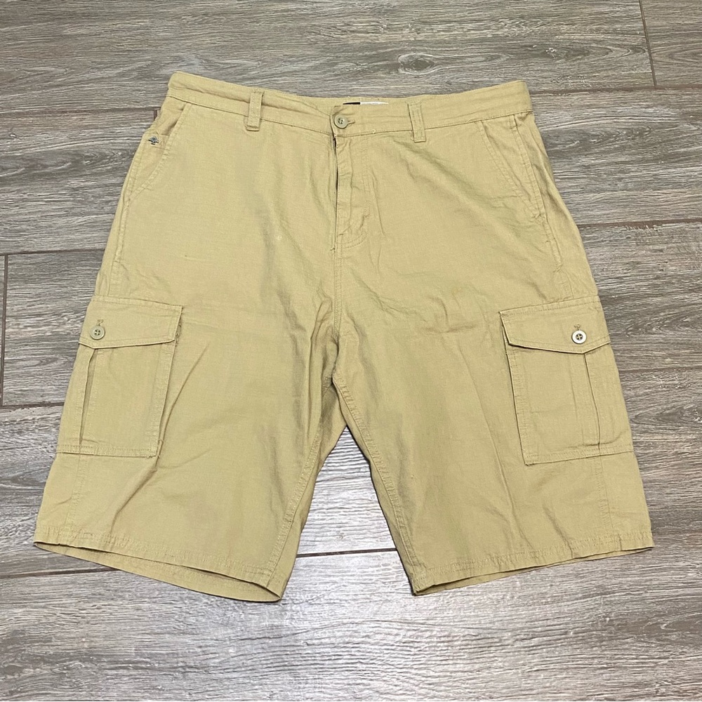 LRG Men’s 38 Tan Cargo Shorts